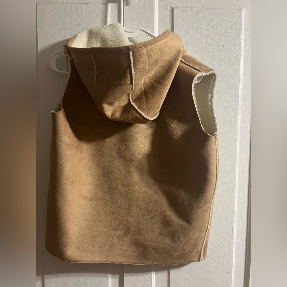 Ralph Lauren Microfiber faux suede vest - Picture 2 of 5